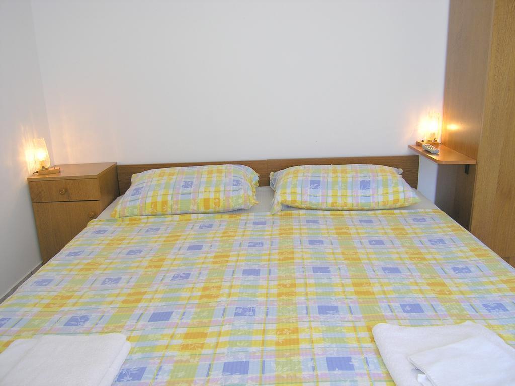 Apartments Murgic Krk Town Exterior foto